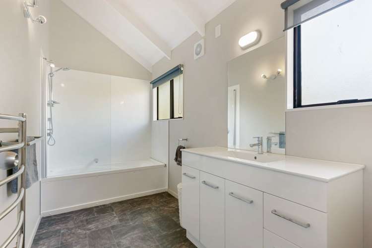 36 Lochend Place Highland Park_23