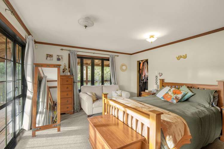 2/99 Horoeka Street Stokes Valley_15