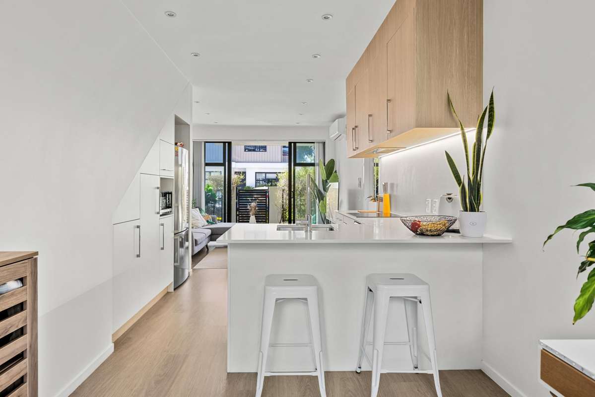 2/445 Hibiscus Coast Highway_2