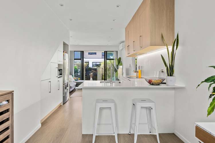 2/445 Hibiscus Coast Highway Orewa_6