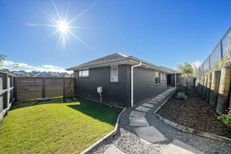 65 Cilliers Drive Silverdale_9