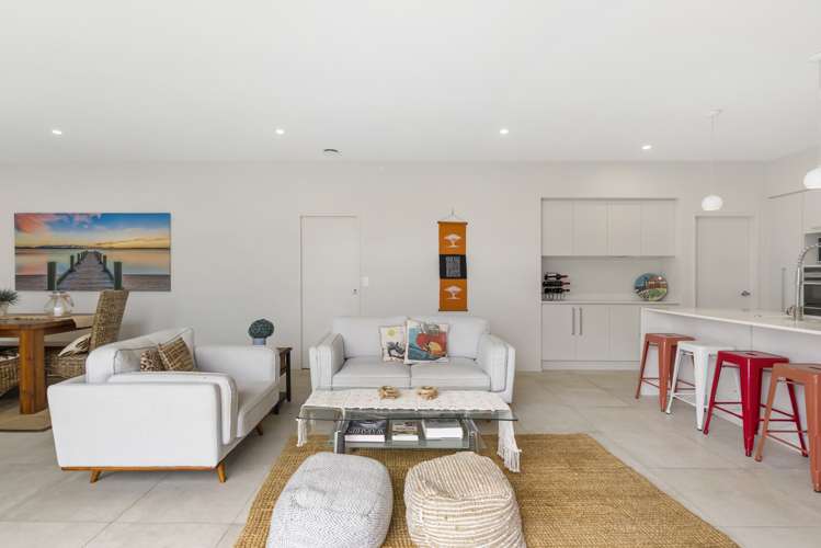 31 Doidge Street Beachlands_8