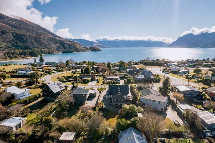 57 Parry Crescent Lake Hawea_22