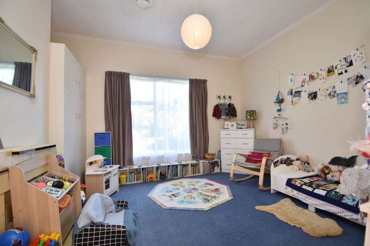 169 Bamborough Street Richmond_9