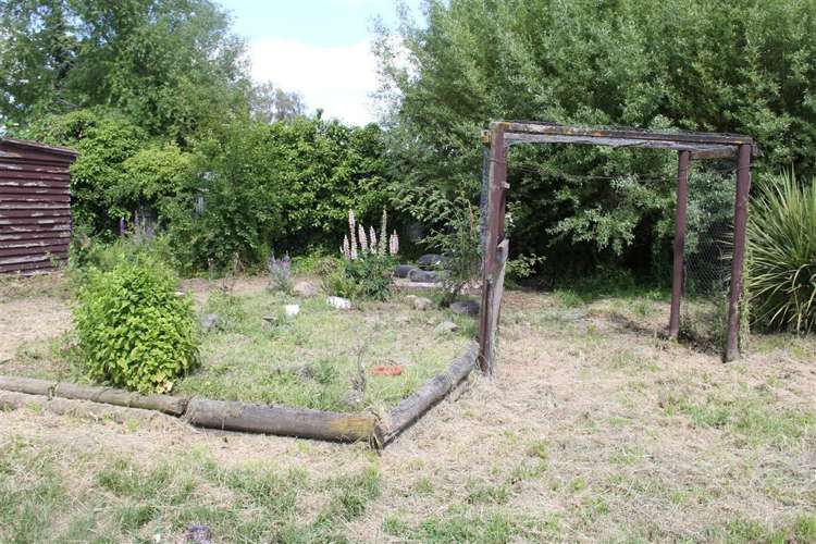 15 High Street Hawarden_22