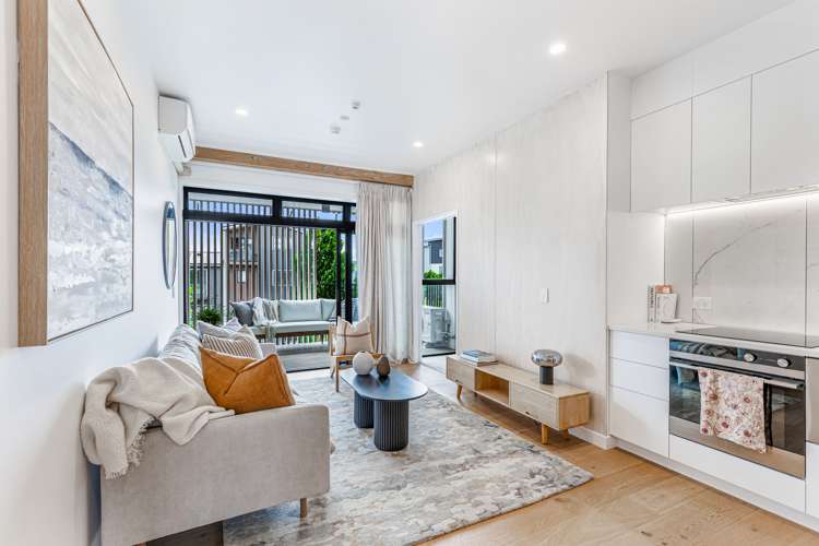 7/165 Hobsonville Point Road Hobsonville_5