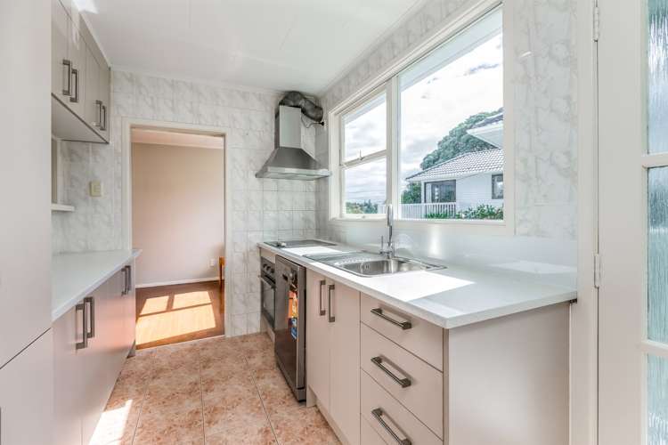 15 Sunnyfield Crescent Glenfield_4