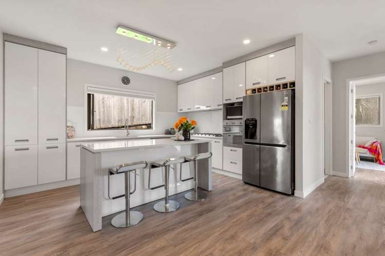 611c Glenfield Road Totara Vale_20