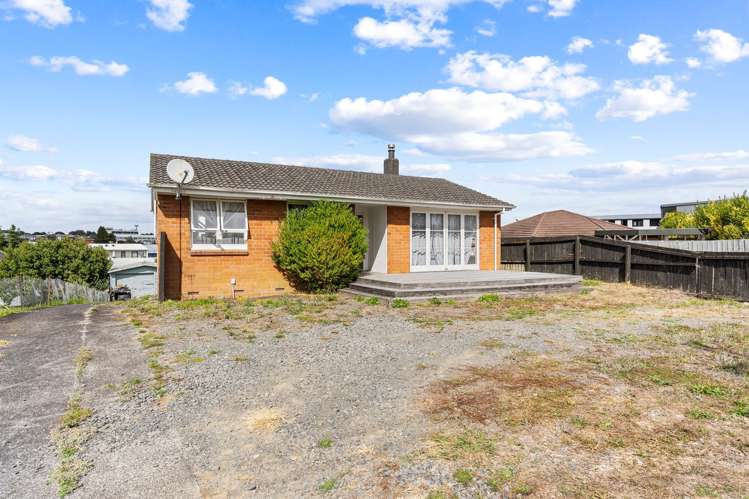 69 Arimu Road Papakura_13