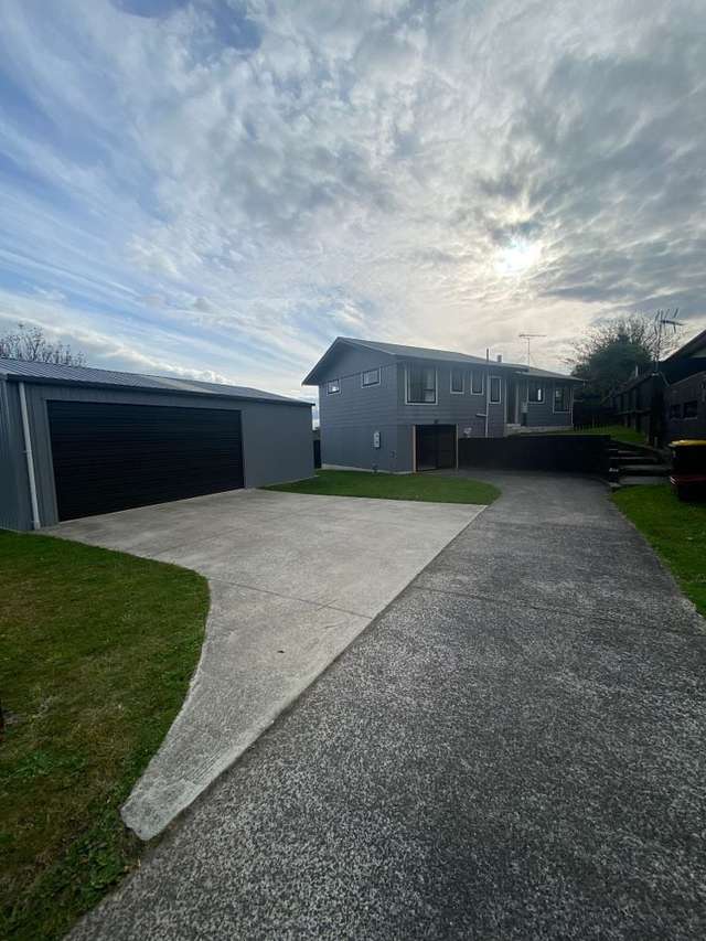 3 bedroom w/ Rumpus room & Garage
