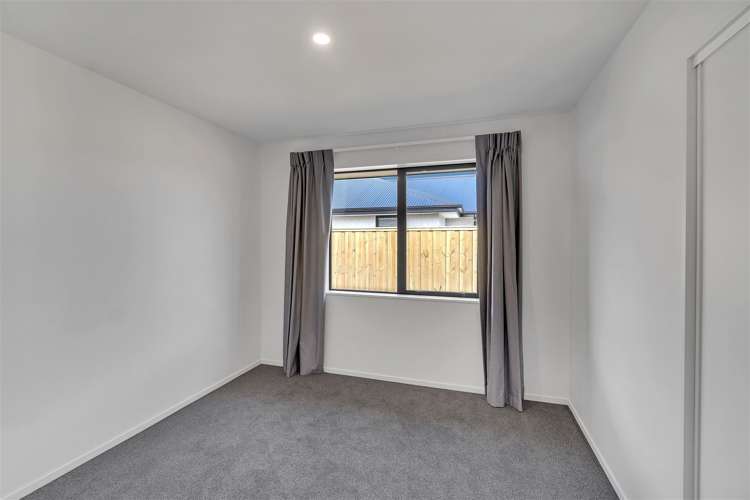 71 Northmoor Boulevard Rolleston_7