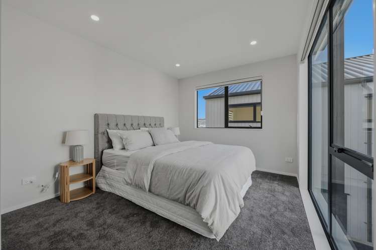 8 Mihi Lane Hobsonville_8