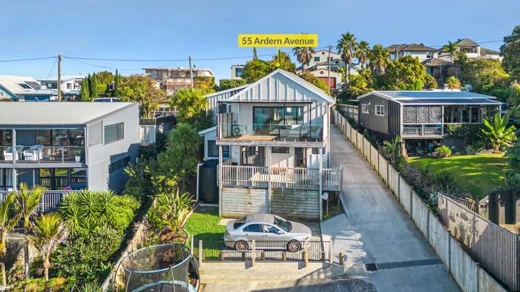 55 Ardern Avenue Stanmore Bay_10