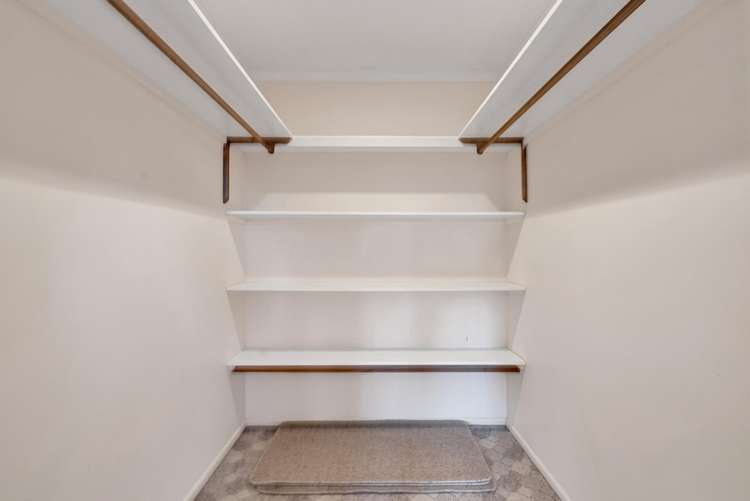 37 Pembroke Road East Stratford_20