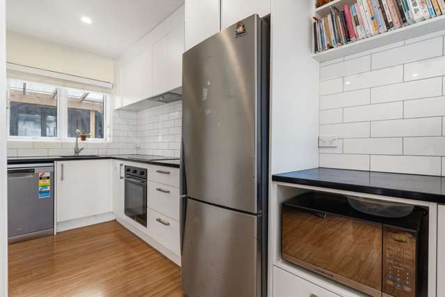 5/6 Cleary Road Panmure_4