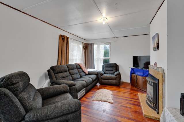 10 Acourt Street Hawera_1