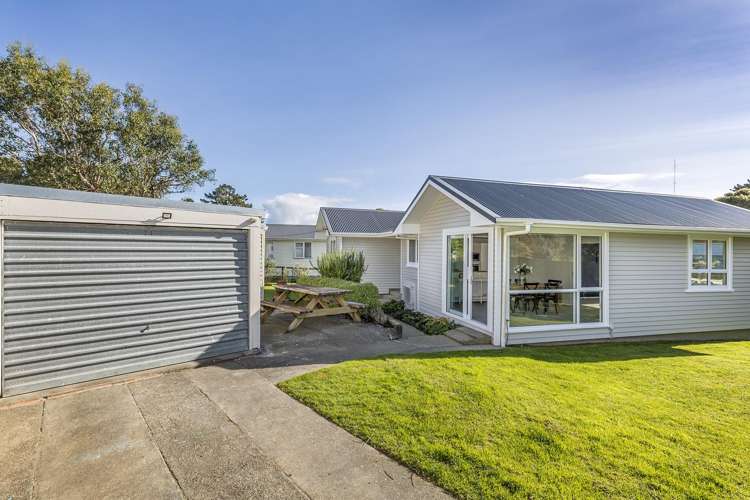 14 Moult Street Titahi Bay_15