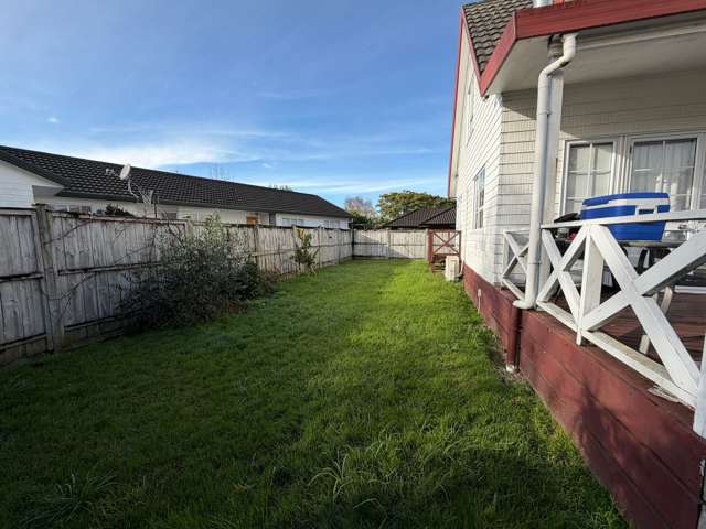 8 Evanda Crescent Conifer Grove_3