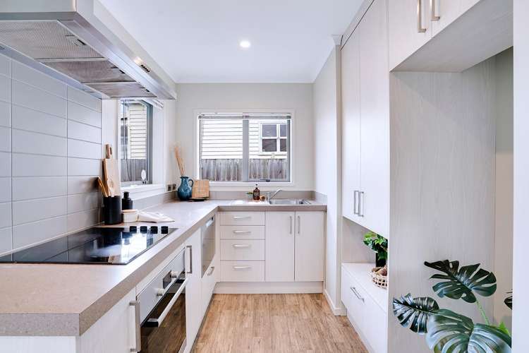 2/6 Blackburn Street_2