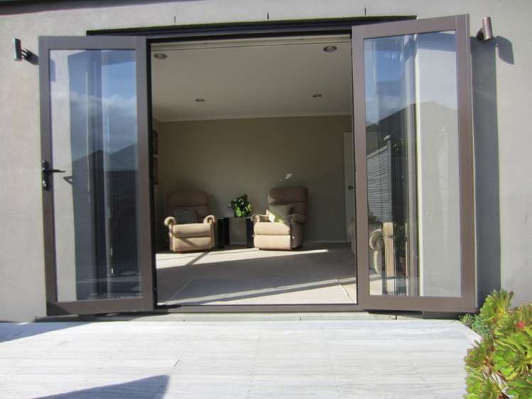 234 Alec Craig Way Gulf Harbour_5