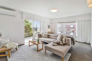 4/49 Western Springs Road_1