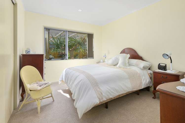 5 Tolvah Place Wattle Downs_15