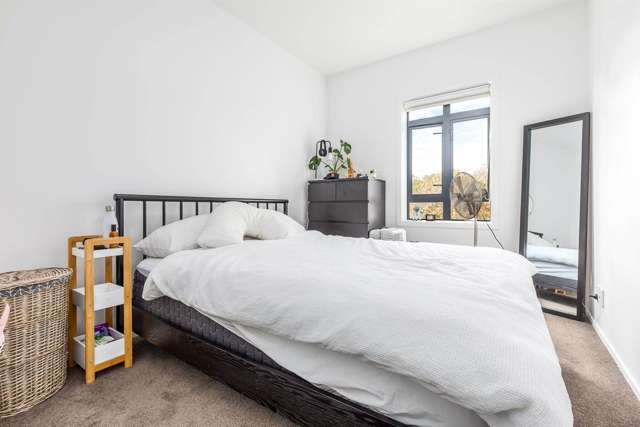 4F/23 Upper Queen Street City Centre_4