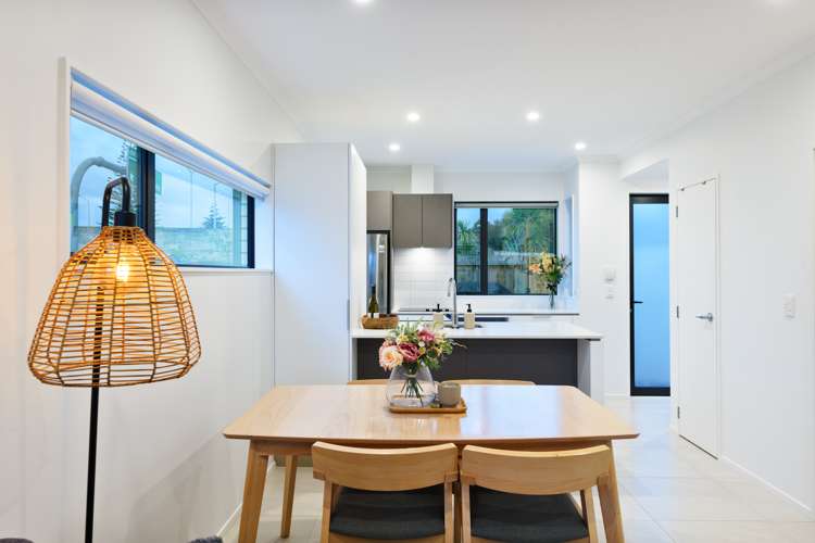 32a Titoki Street Te Atatu Peninsula_18