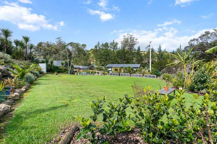 32 Admiral Way Tutukaka_14