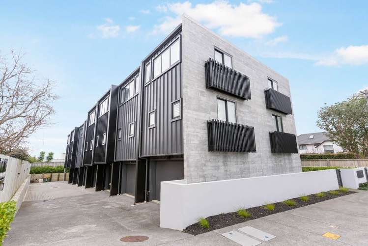 2/109 Kohimarama Road_0