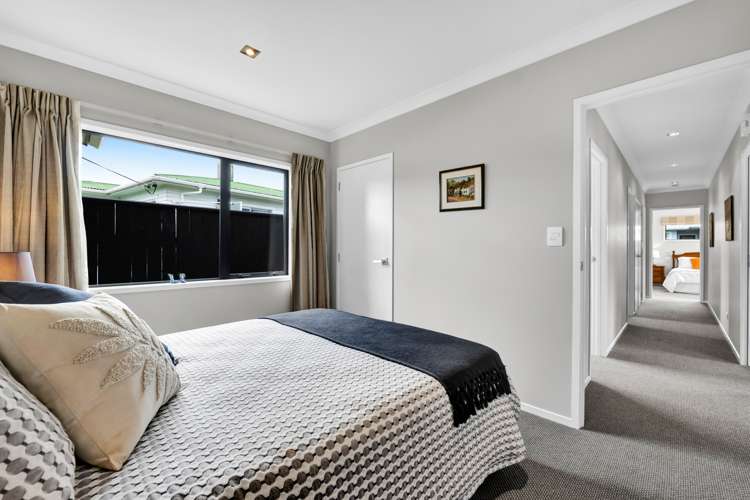 1/276 Mangorei Road Merrilands_16