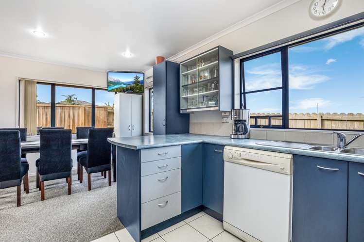 30A Saralee Drive Manurewa_4