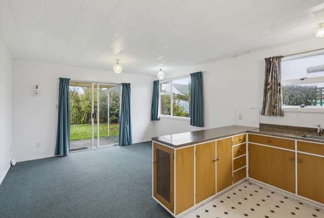 5 Parker Avenue Levin_1