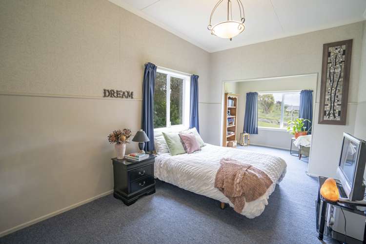 49 Orepuki Riverton Highway Riverton_11