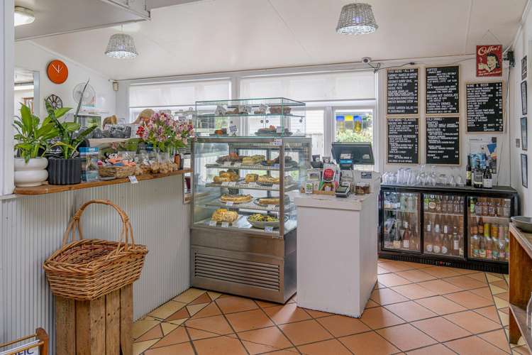 895 Tairua Whitianga Road, SH25 Whenuakite_43