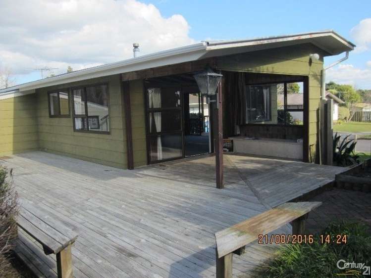 4 Crestlands Place Papakura_10