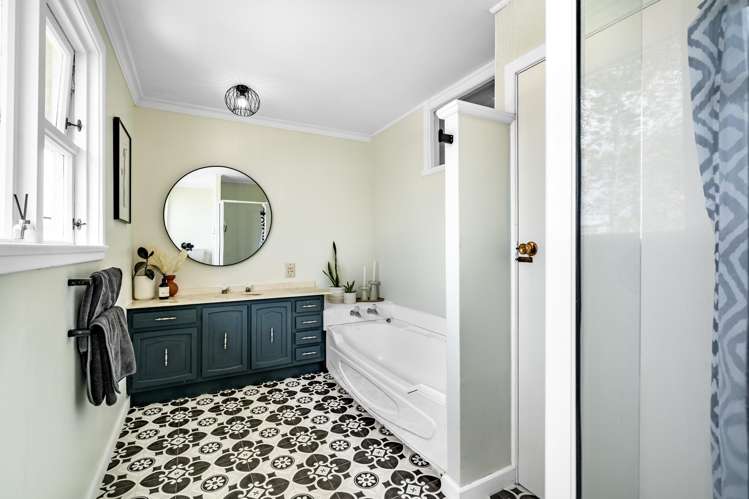 63 Louisa Street Gladstone_22