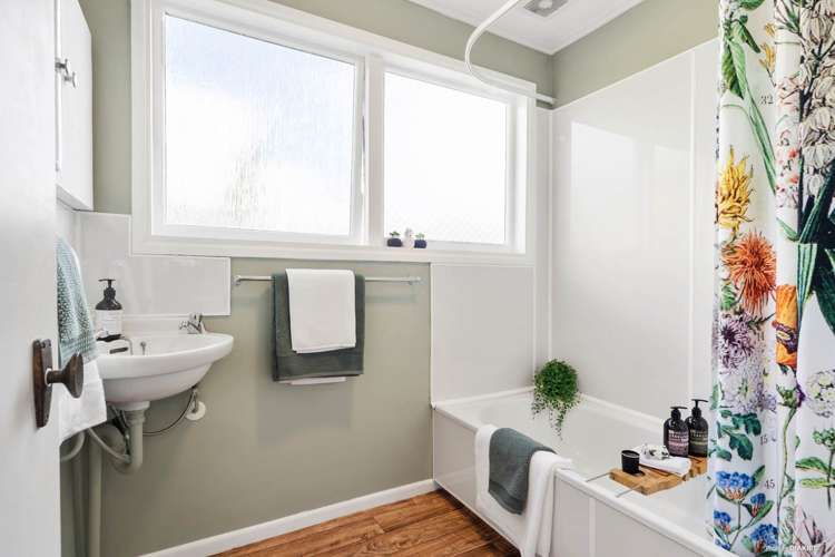 25 Fifth Avenue Mount Albert_12