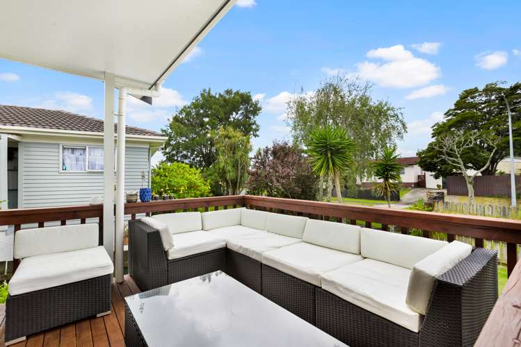 5 Frobisher Way Clendon Park_24