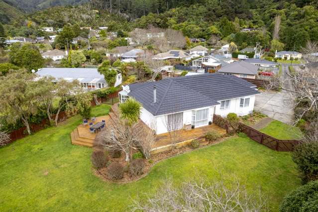 115 Hine Road Wainuiomata_2