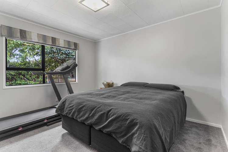 1/20 Glenhaven Place Te Atatu Peninsula_14