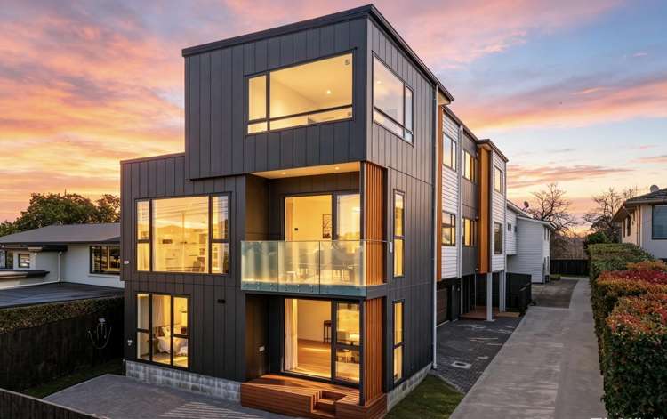 Lot 1/832 East Coast Road_0