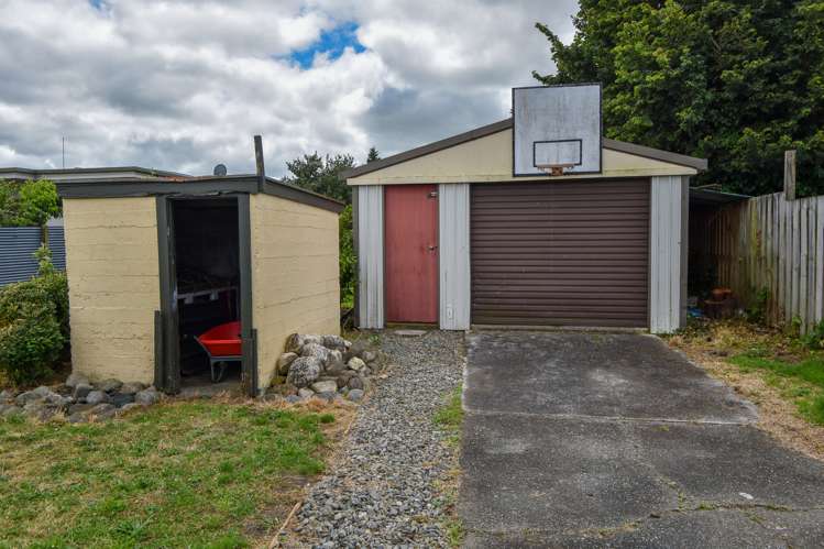 2 Kent Street Carterton_21