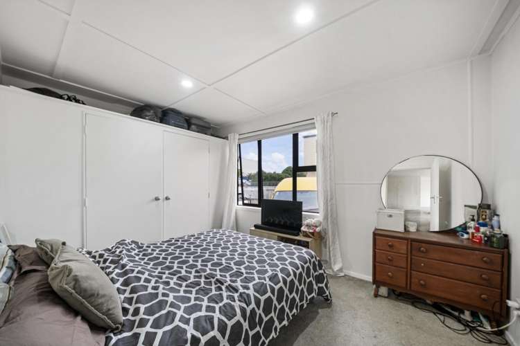 31 Mahia Road_5