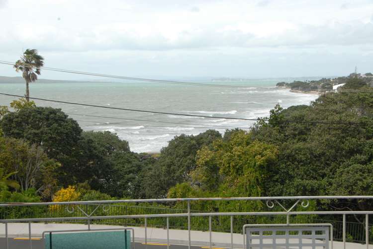 1/16 Beach Road_0