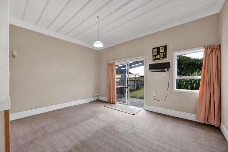 11 Buchanan Place Hawera_6
