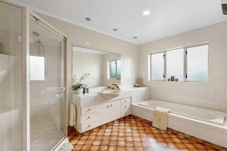 312 O'Donoghue Road Hauraki Surrounds_15