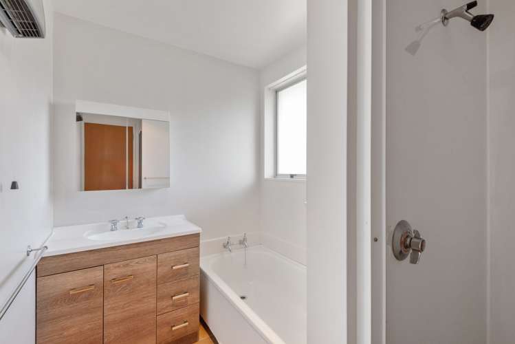 1/12 Mecca Place Linwood_8