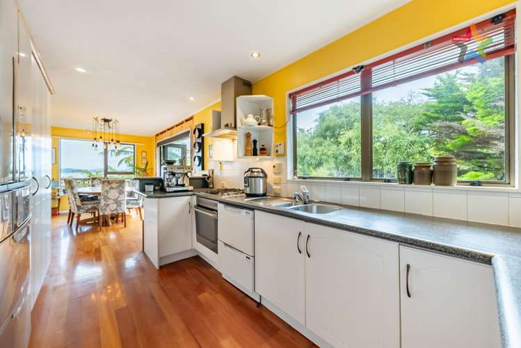 14 Matuhi Street Tirohanga_11