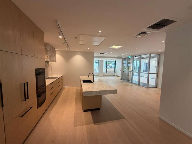 101 Carlton Gore Road Newmarket_2